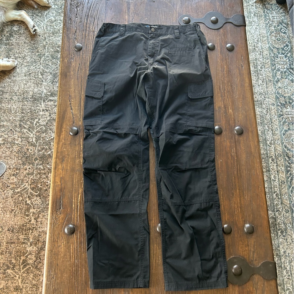 Men's Classic Black Cargo Pants